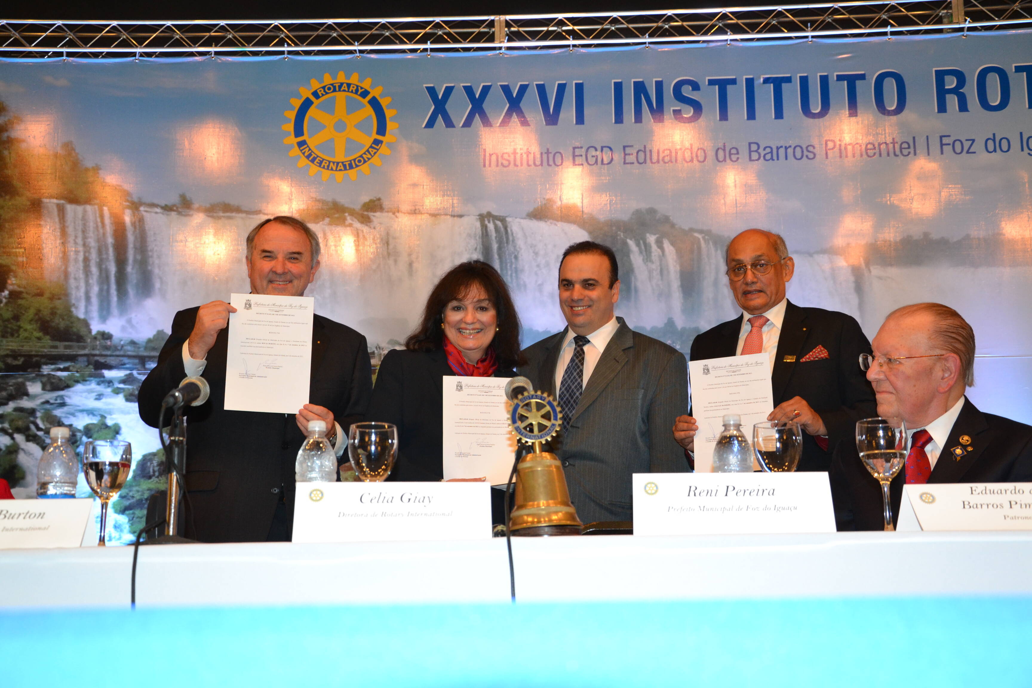 Instituto Rotary do Brasil ganha monumento em Foz do Iguaçu