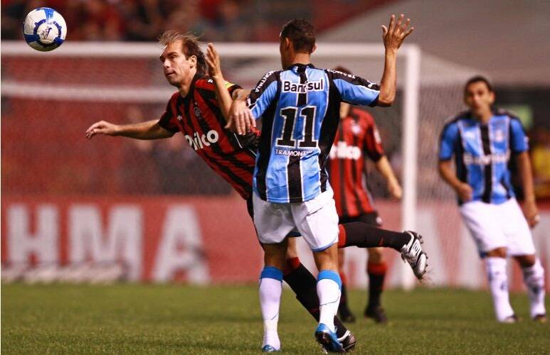 Atlético-PR e Grêmio se enfrentam pela Semifinal da Copa do Brasil