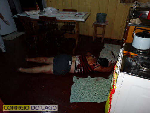 Homem mata esposa na frente da filha de 6 anos em Santa Helena