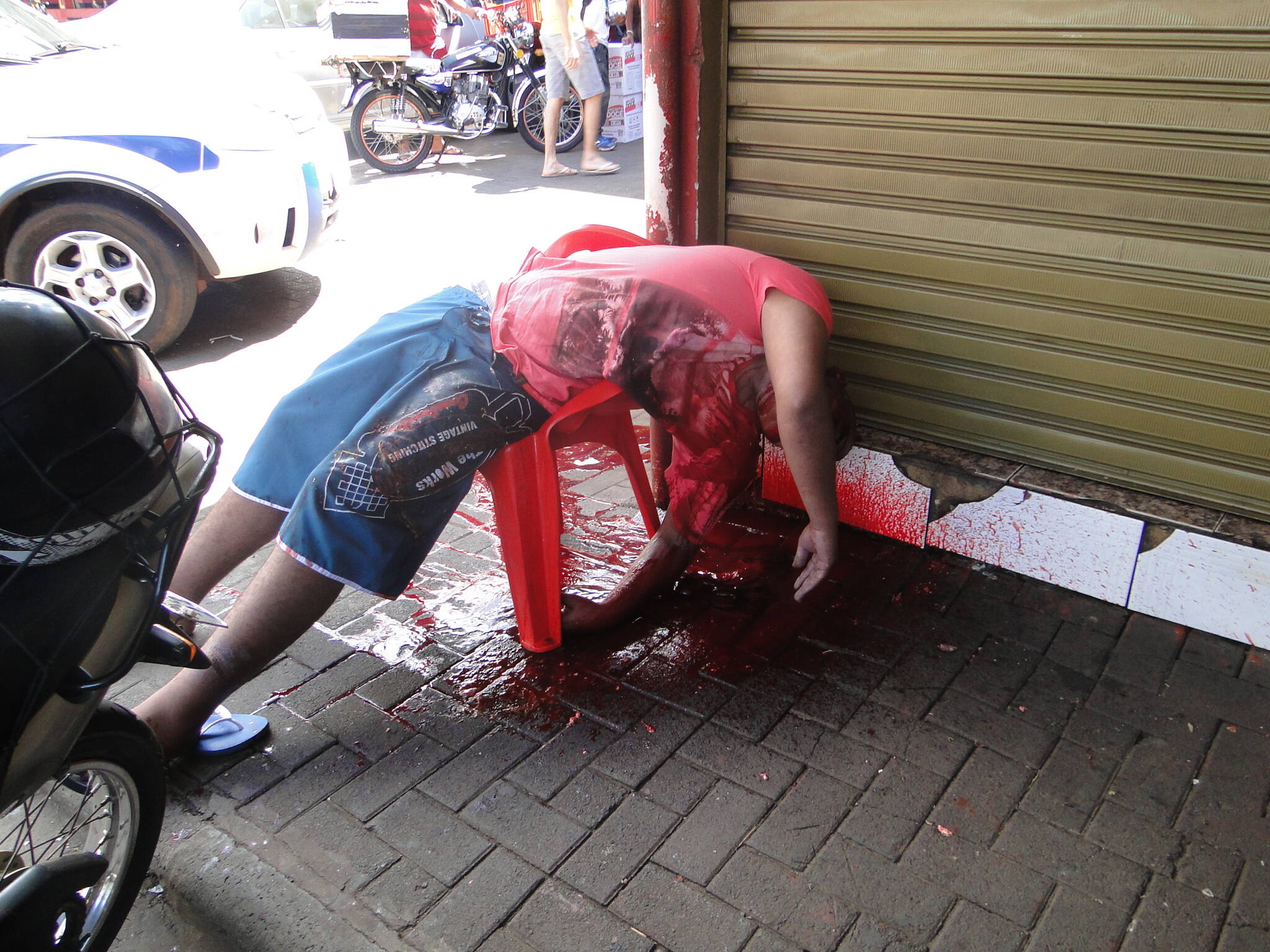 Rapaz é morto com tiro na cabeça na Vila Portes