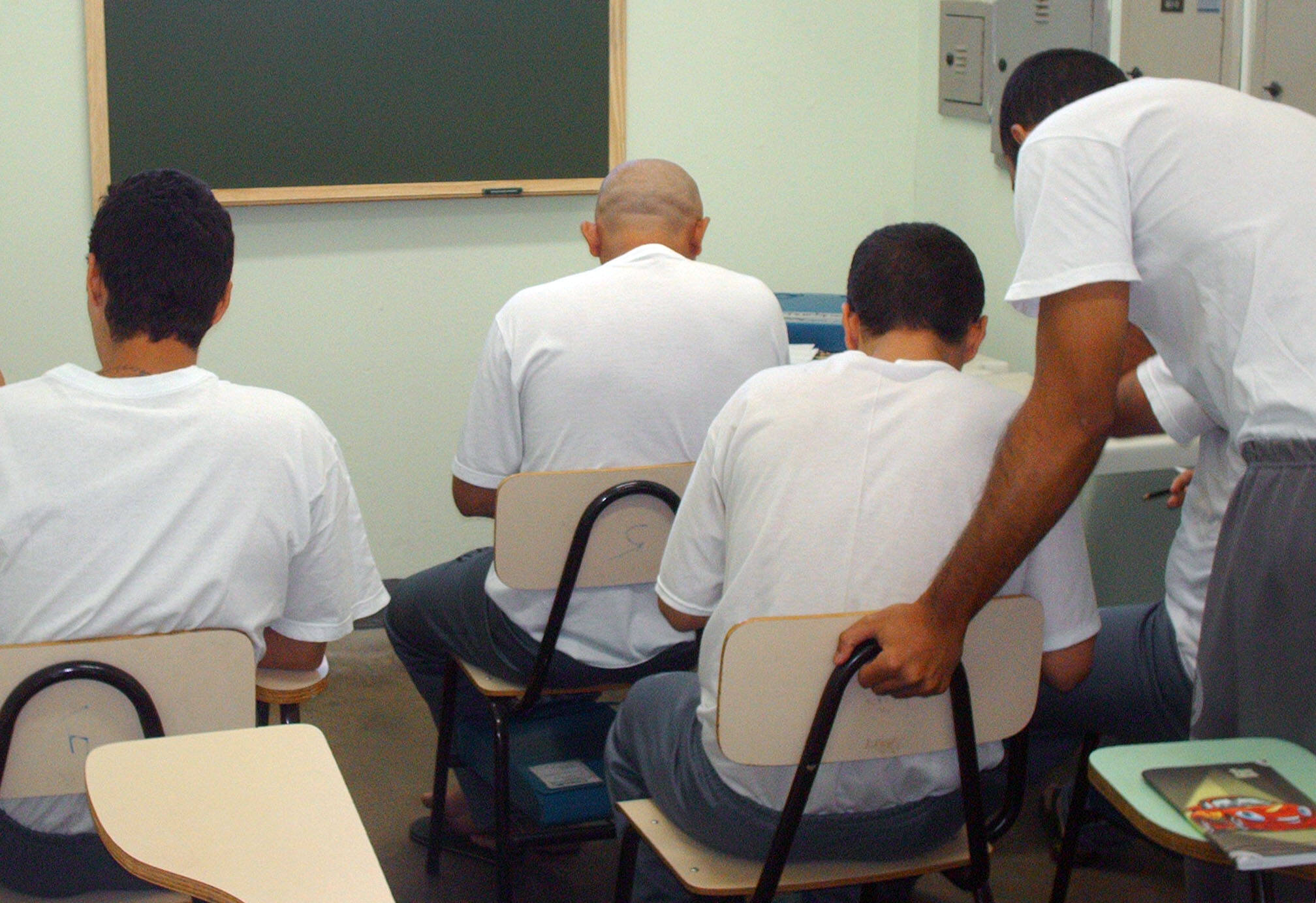 Número de presos que vão fazer o Enem sobe 173% em três anos