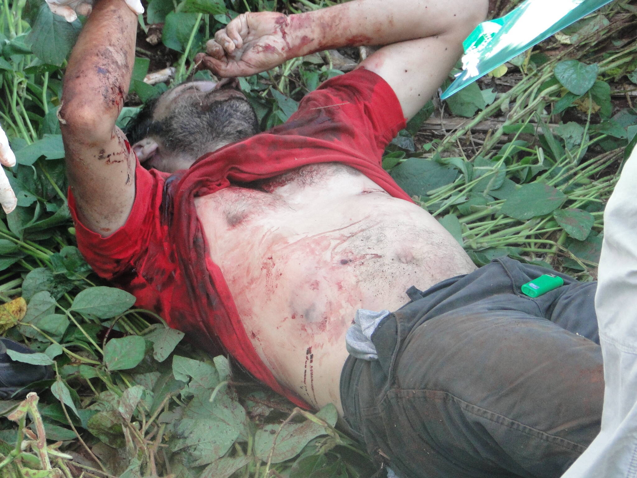 Homem é encontrado morto com 10 tiros em área rural