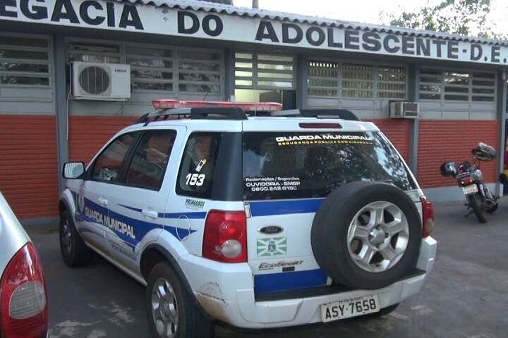 Guardas apreendem menor acusado de furtar no Conjunto Libra