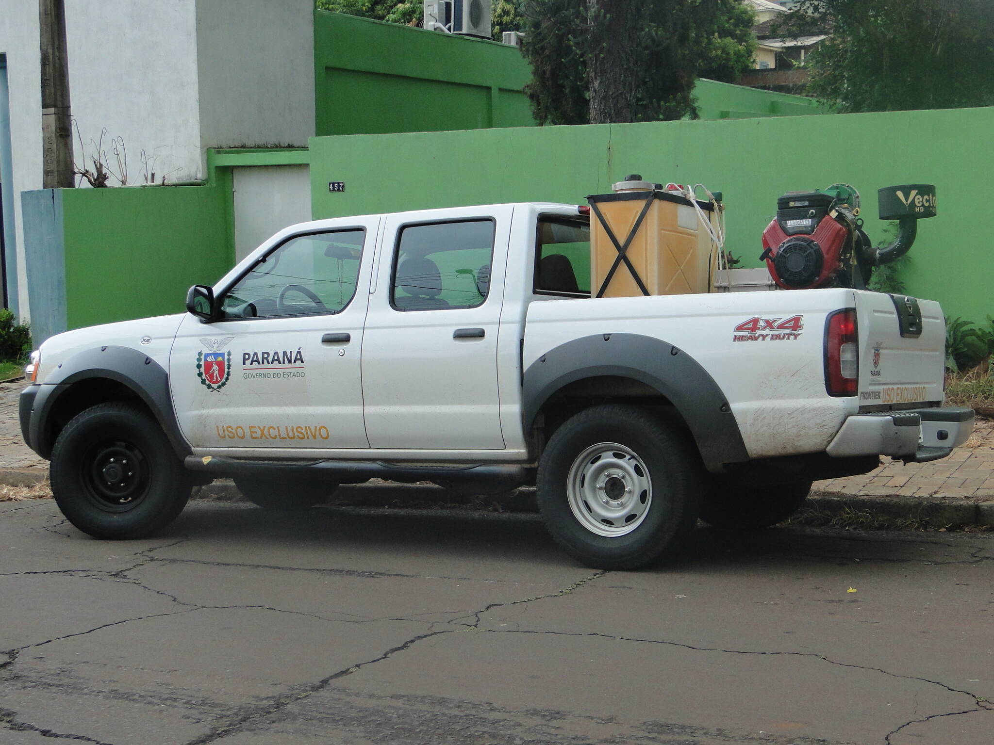CCZ e Fazenda fiscalizam empresas com focos de dengue em Foz