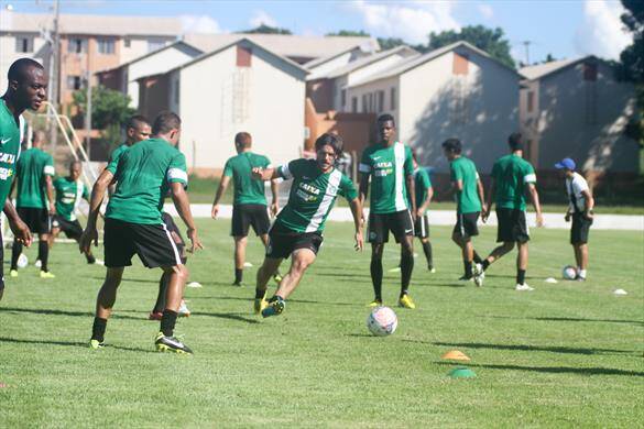 Coritiba inicia nova etapa de treinamentos em Foz