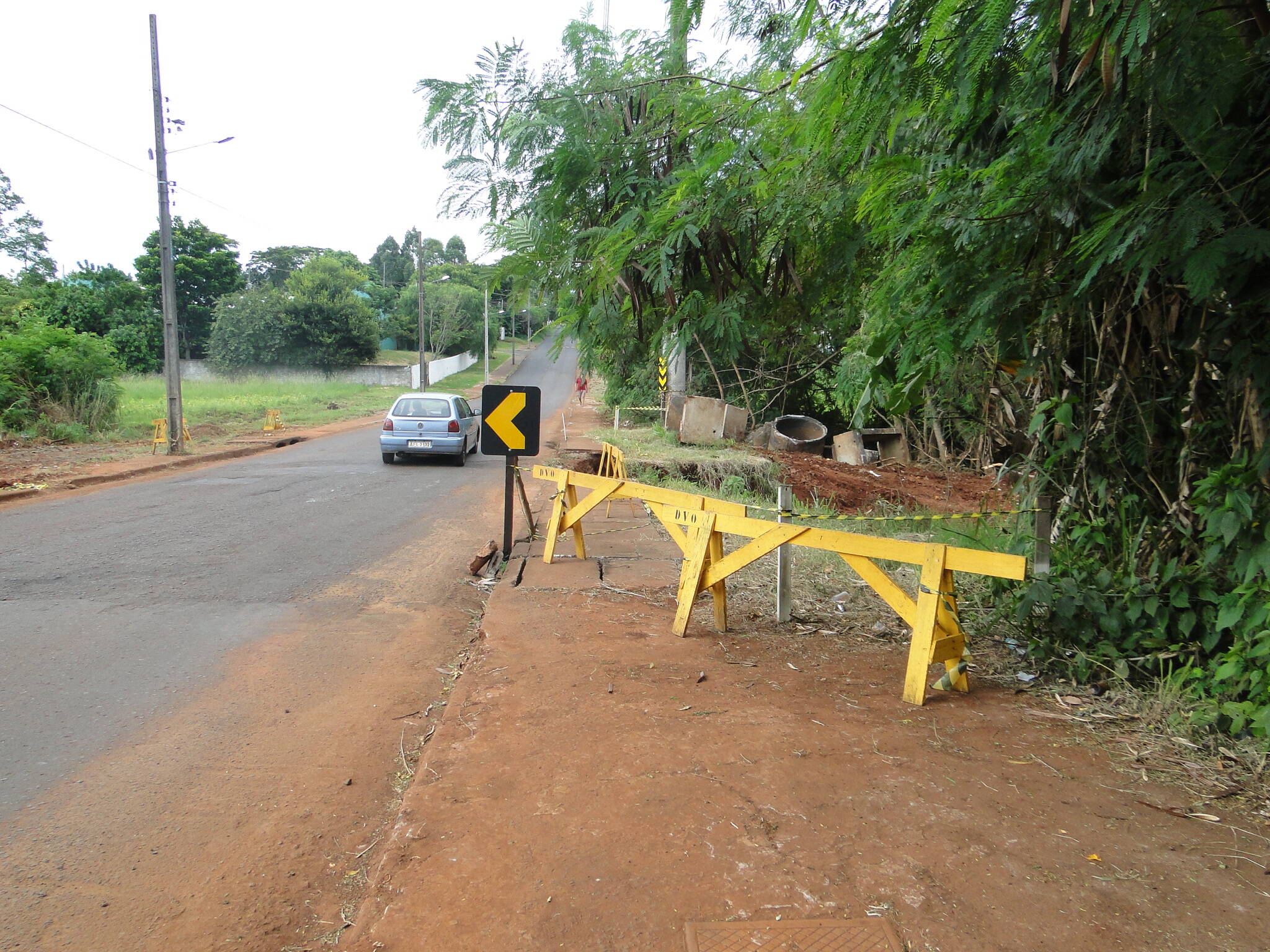 Começam as reformas na ponte do Rio Boicy