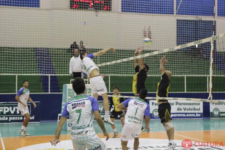 Foz garante primeiro lugar na etapa do Estadual de Voleibol