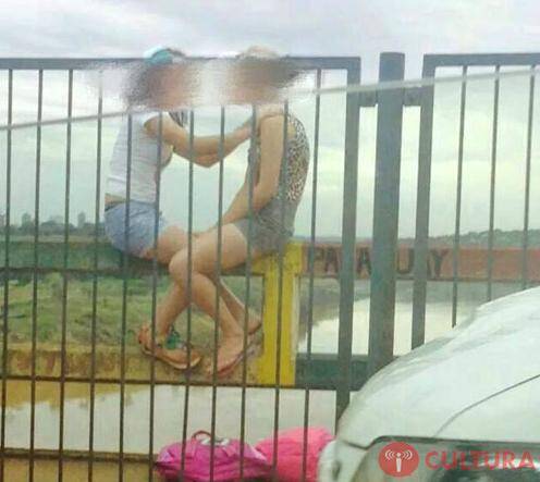 Duas meninas se jogaram da Ponte da Amizade