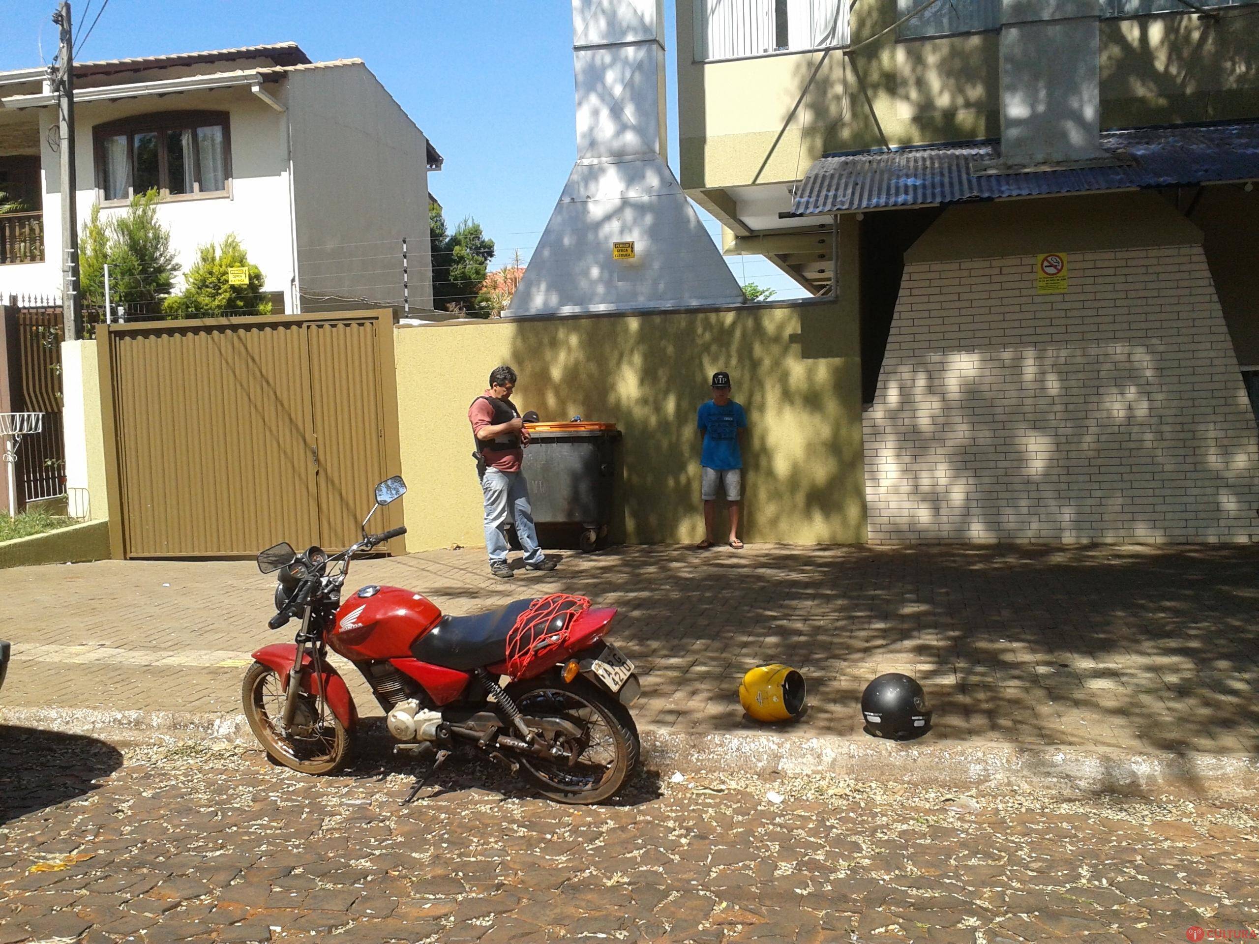 Droga estava enterrada no quintal de uma residência na Vila C