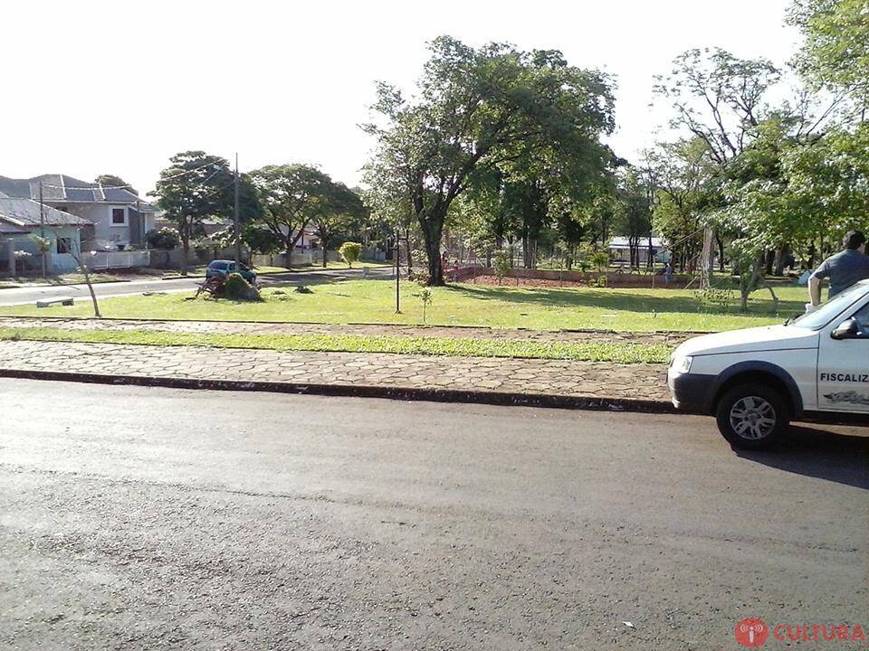 Praças de SMI terão academias ao ar livre