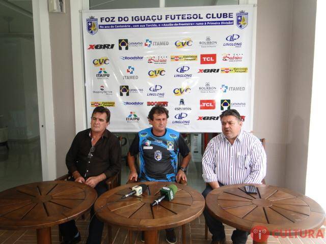Claudemir Sturion é o novo treinador do Foz Futebol Clube