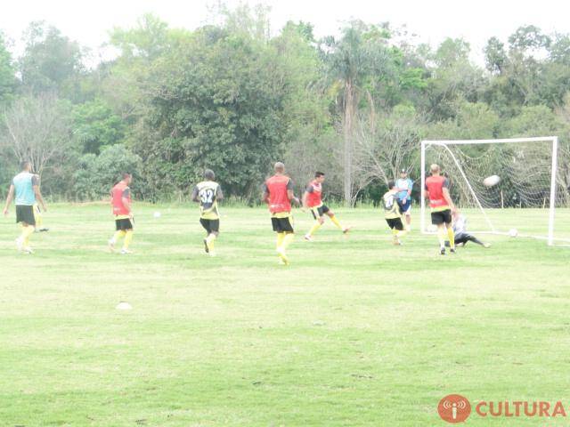 Claudemir Sturion é o novo treinador do Foz Futebol Clube