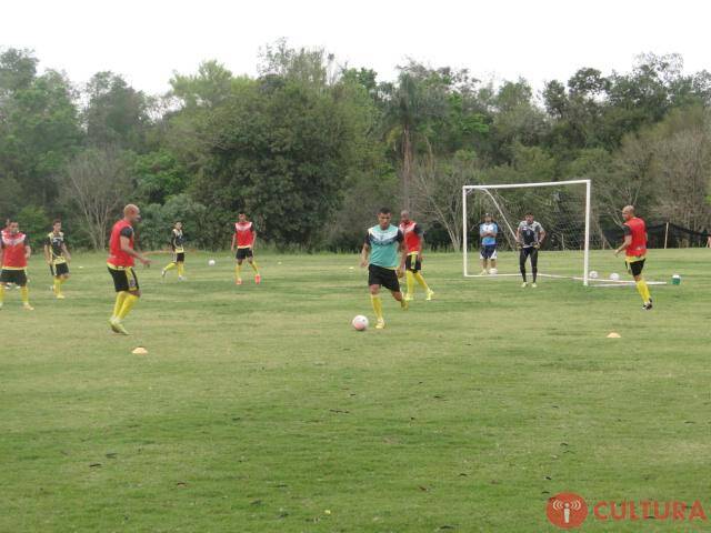 Claudemir Sturion é o novo treinador do Foz Futebol Clube