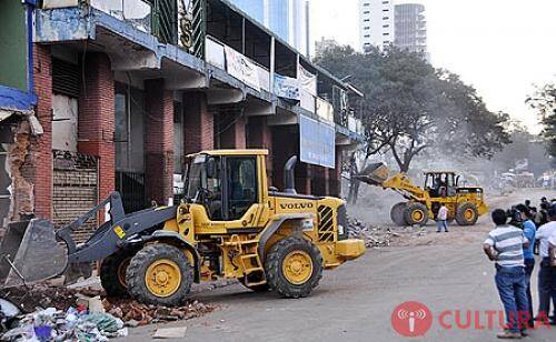 Shopping Cristal deverá ser demolido no sábado