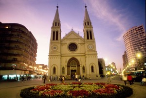 Catedral Metropolitana de Curitiba. Foto Joel Rocha