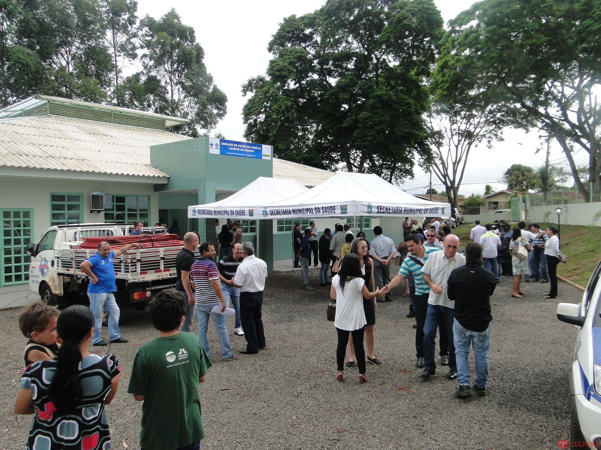 Prefeito inaugura nova Unidade Básica e fala sobre saúde do município