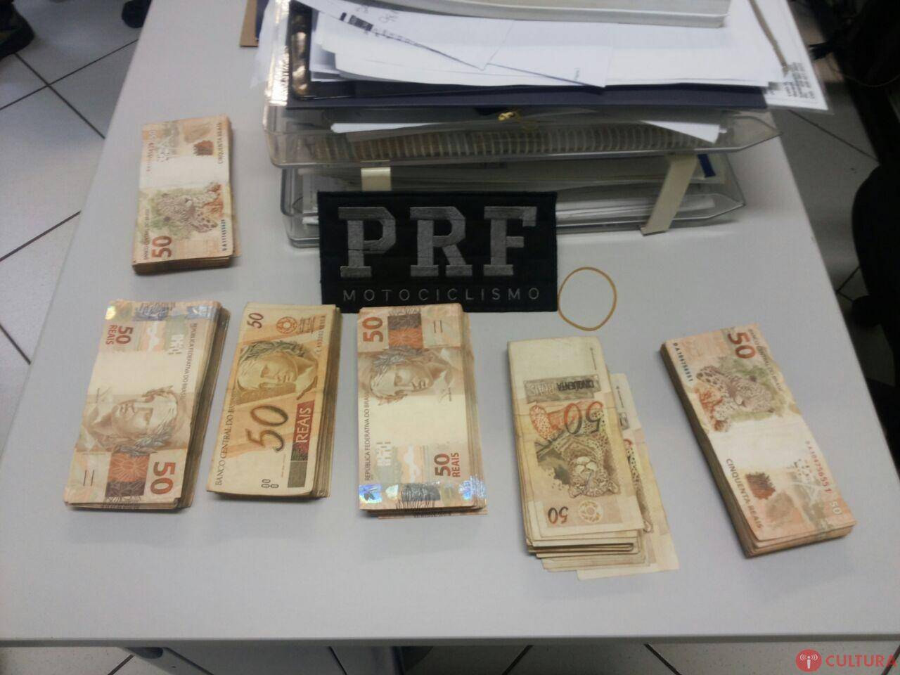 Homem é flagrado com R$ 30 mil na cueca tentando passar do PY para o Brasil