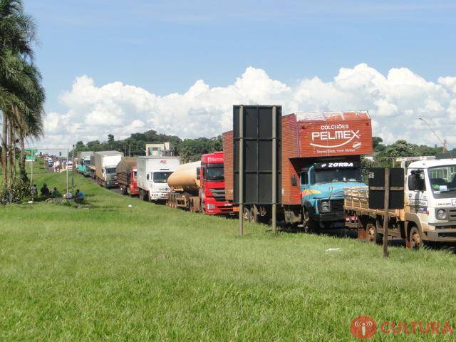 Concessionária aciona a justiça pelo fim dos protestos na BR-277