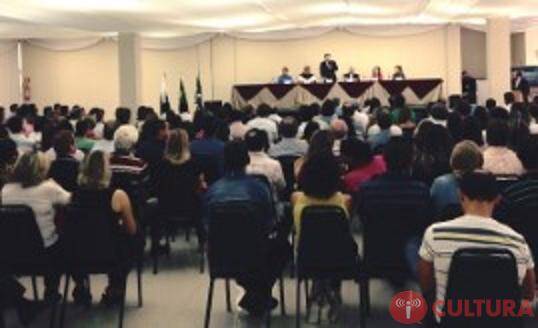 Seminário sobre prestação de contas reúne prefeitos em Foz do Iguaçu