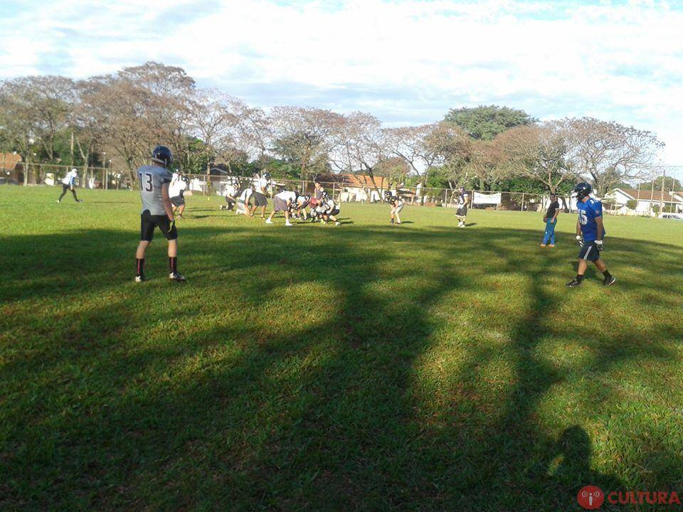 Black Sharks treina firme para estreia na Superliga