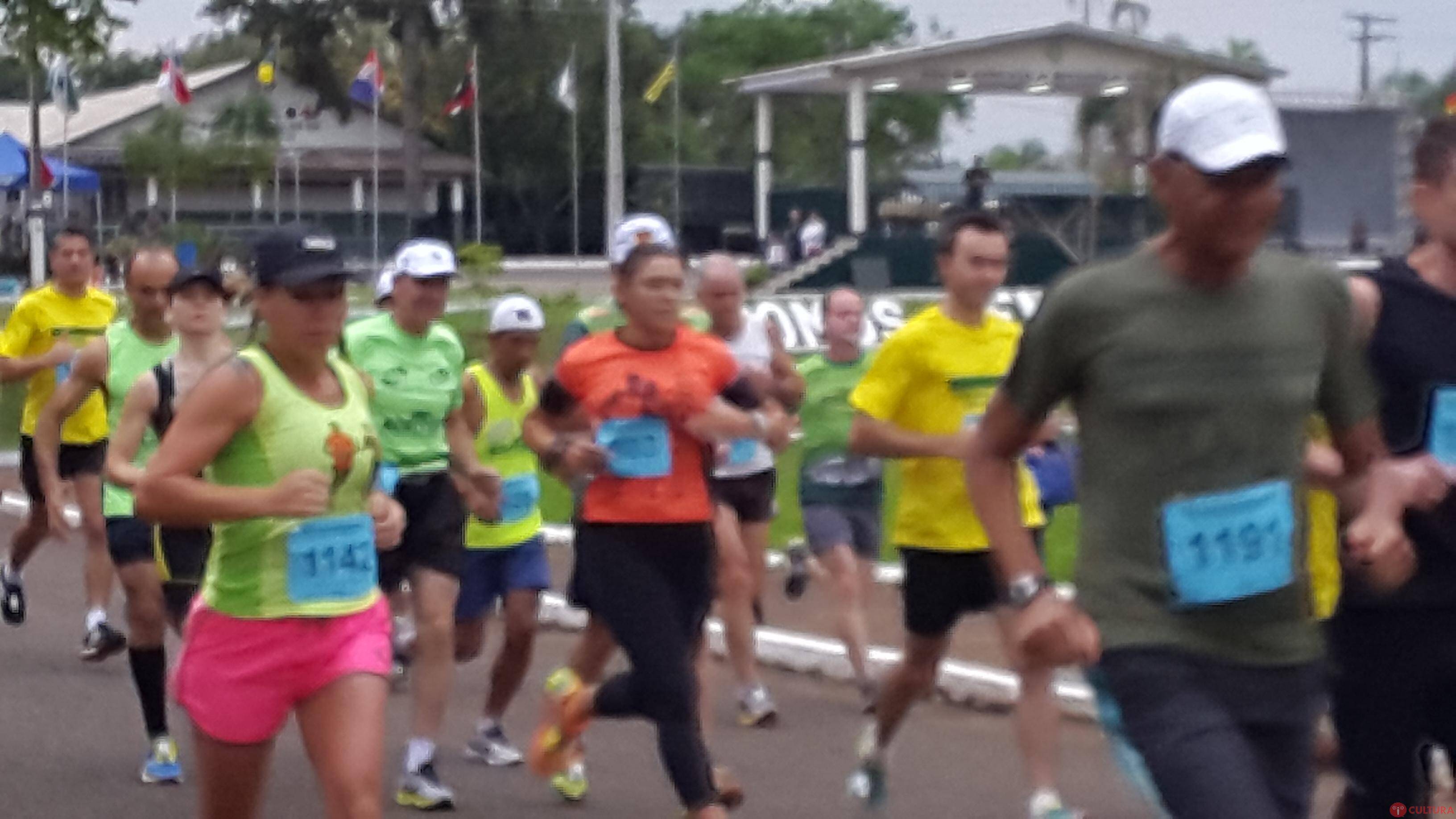 Mais de 3 mil pessoas participam da Corrida do Soldado