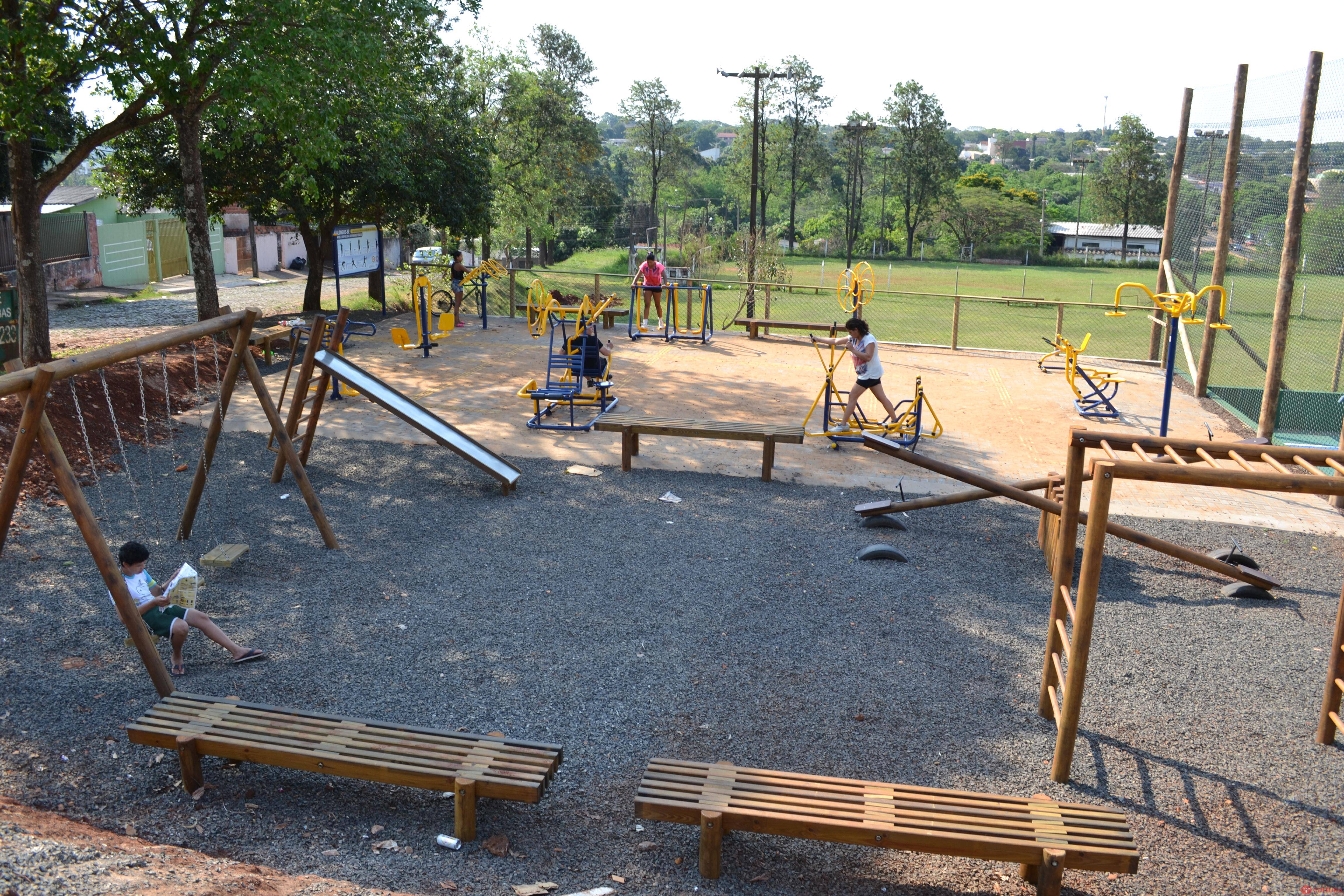 Campos do Iguaçu recebe área para prática esportiva e de lazer
