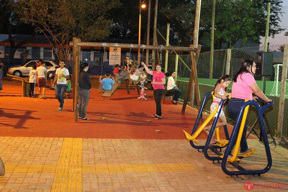 Espaço esportivo é inaugurado no Porto Meira