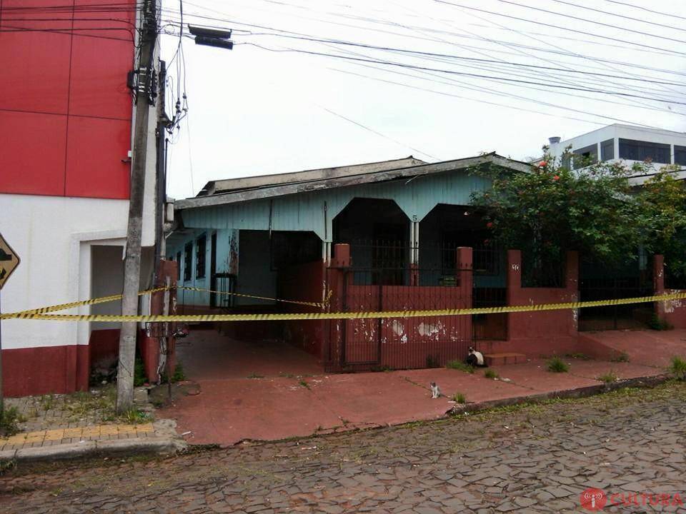 Homem é morto com um tiro no peito dentro de de casa