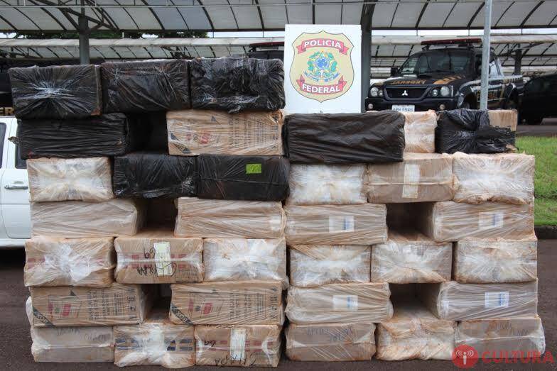PF apreende 150 caixas de cigarros contrabandeados