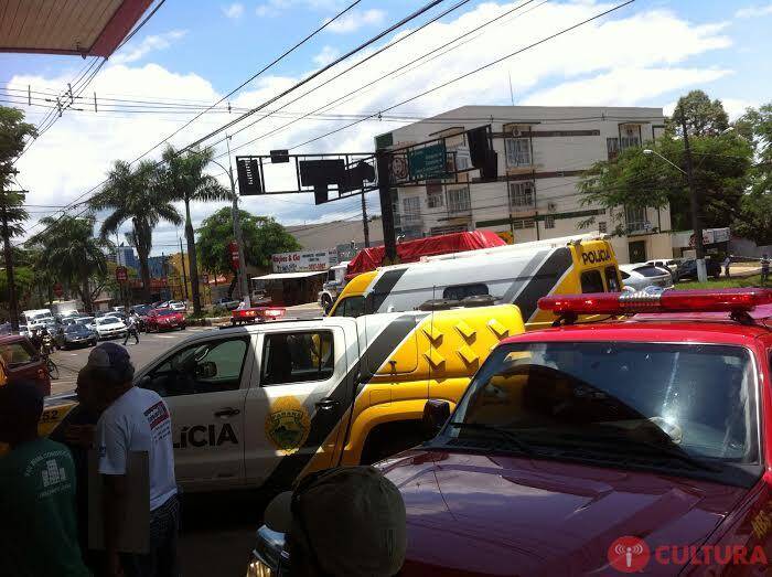 Homem é morto a tiros em plena luz do dia