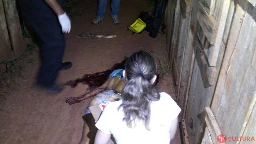 Jovem é morta à pauladas na invasão do Buba