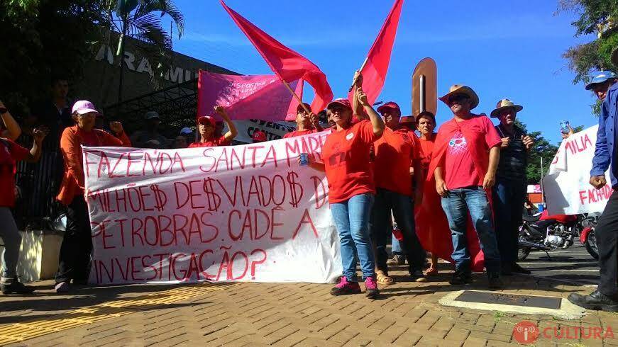 Dia conturbado: MST acampa em STI e se reúne com autoridades em Foz