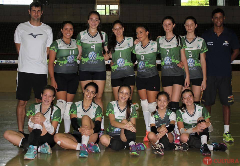 Meninas de Foz participaram da primeira etapa de competição regiona