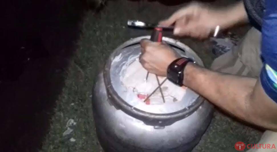 Vídeo mostra policias abrindo botijão carregado com drogas