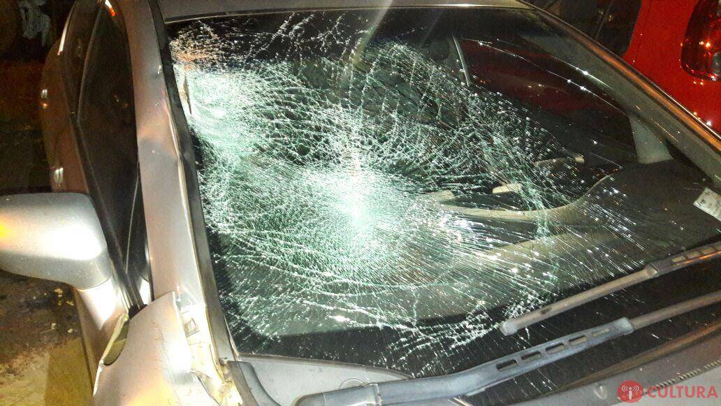 Idoso morre atropelado carregando carrinho de recicláveis