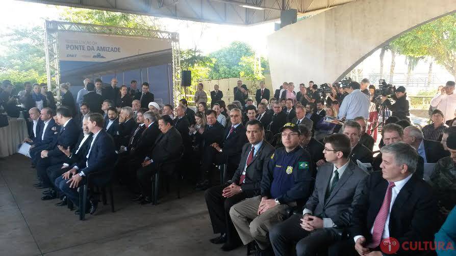 Após 18 meses, Dnit entrega revitalização da Ponte da Amizade