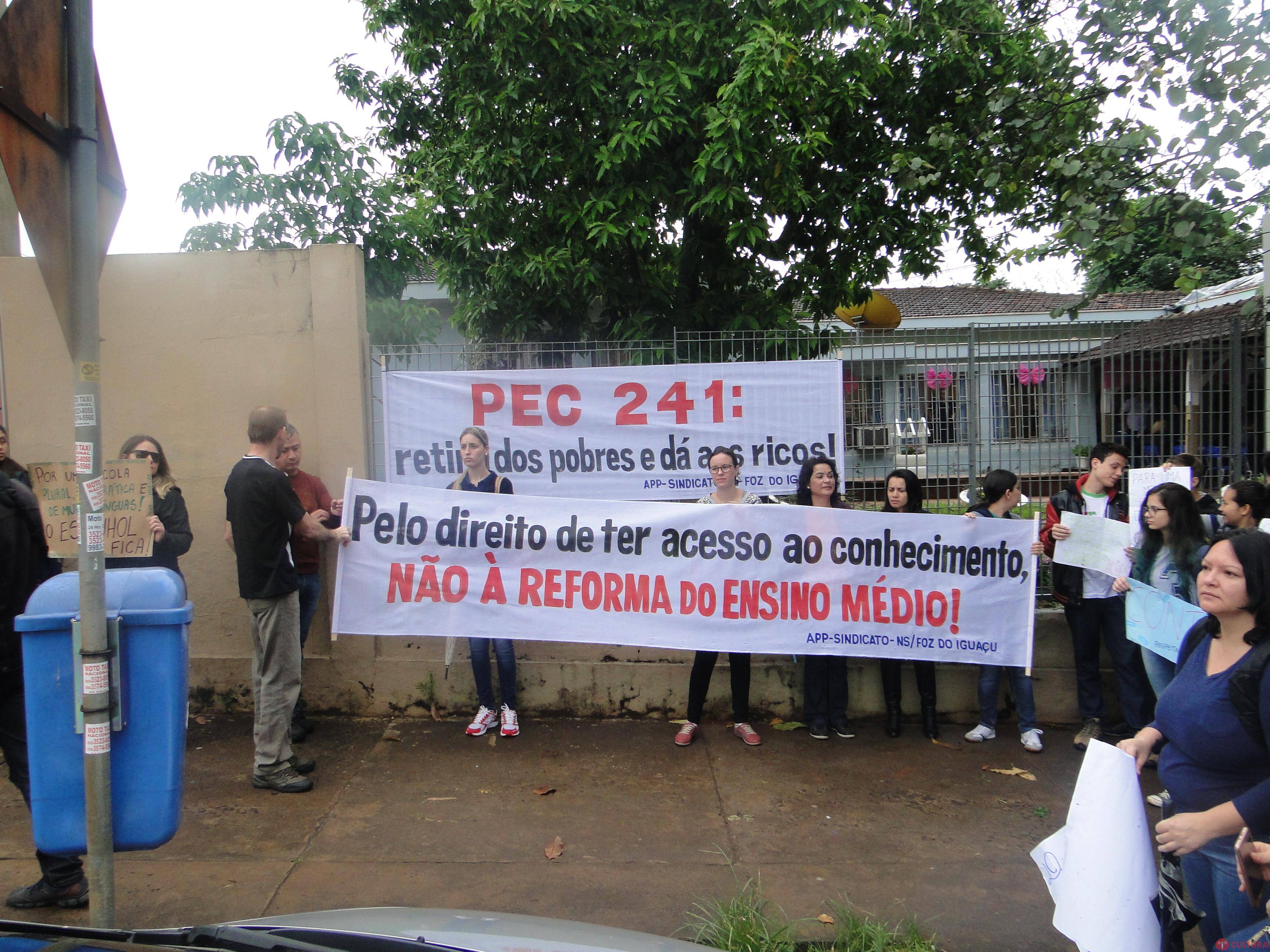 Escola Municipal João da Costa Viana completa 50 anos – Rádio Cultura Foz –  AM 820