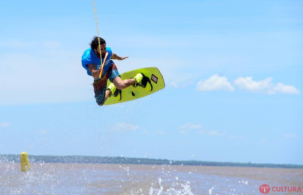 Itaipu Wake Pro Sudamerica define campeão brasileiro de wakeboard