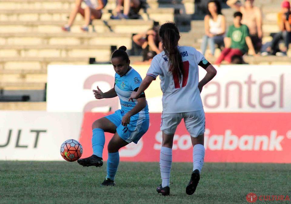 Libertadores: Confira imagens e gols da vitória do Foz