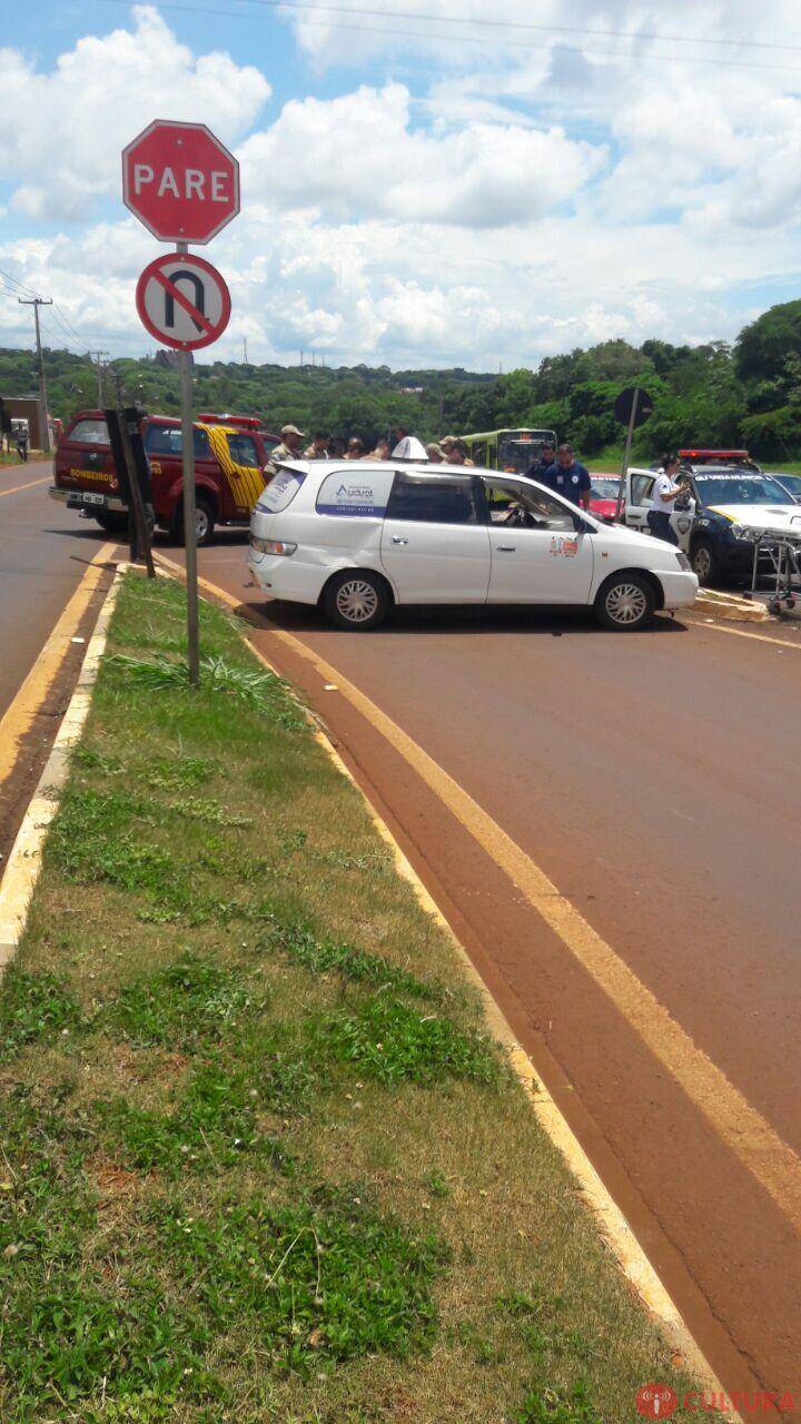 Um assaltante é baleado e outro preso durante tentativa de roubo na Avenida Paraná