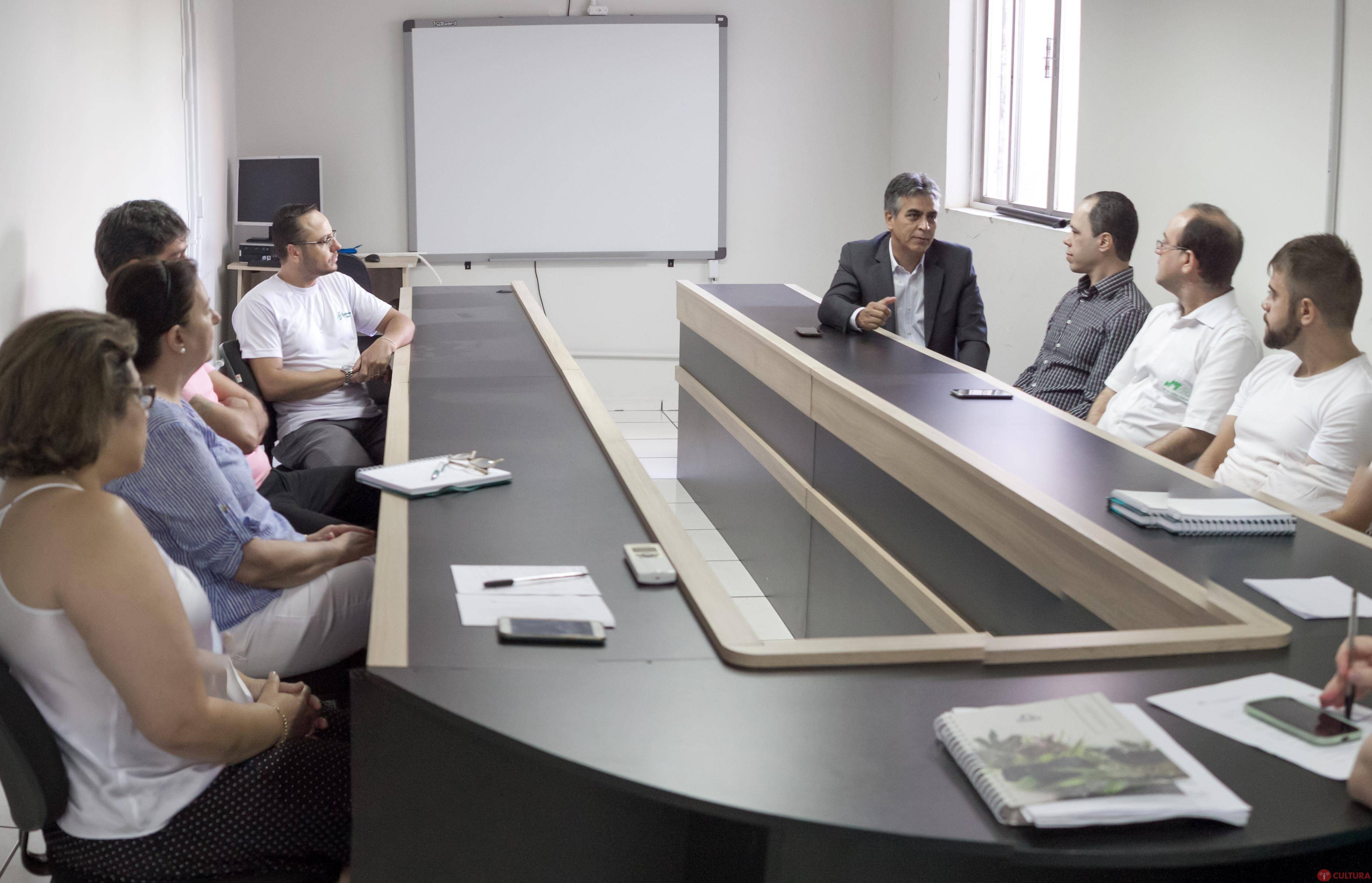 Município lançará edital para a contratação de laboratórios de Foz do Iguaçu