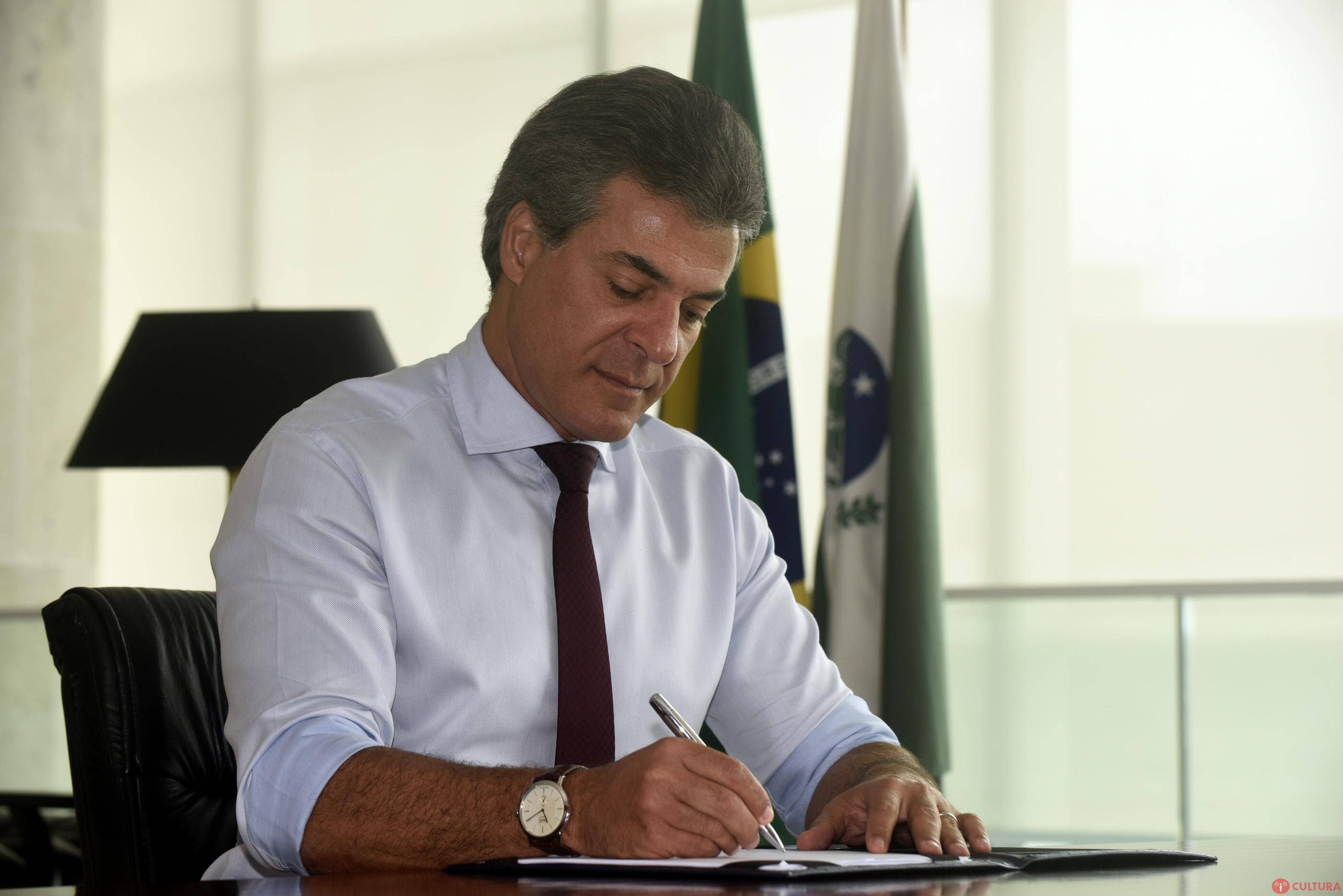 Richa autoriza antecipação do pagamento da folha de fevereiro