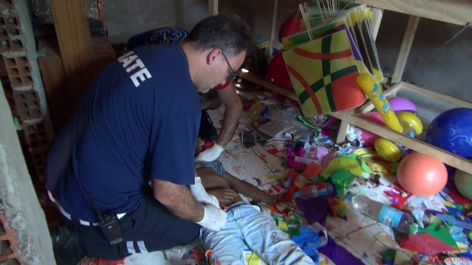 Garoto de 13 anos morre ao ser atingido por disparo de pistola