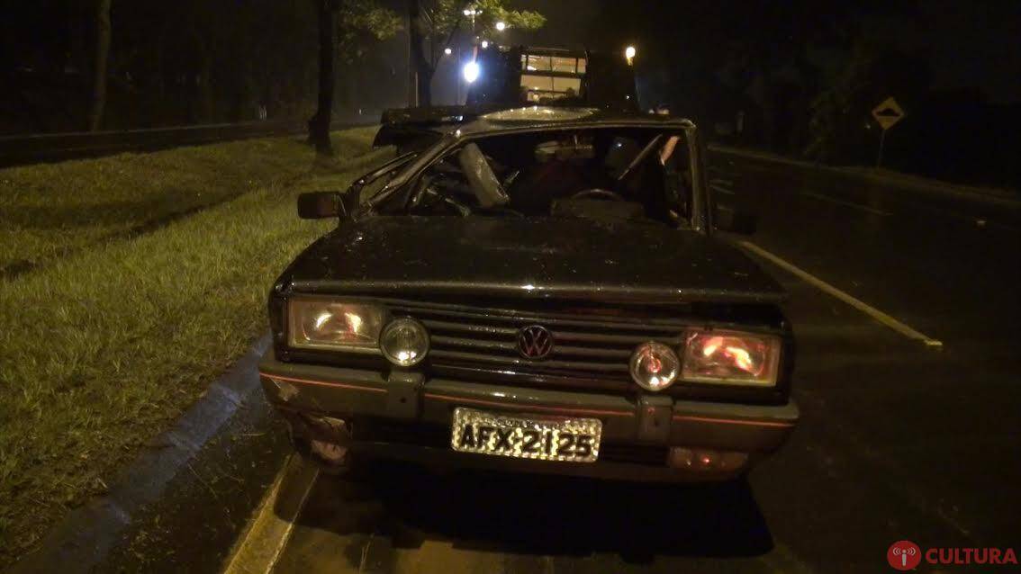 Motorista morre em acidente na Avenida Tancredo Neves