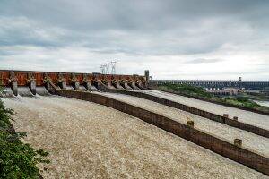 37831_20151122RF2318