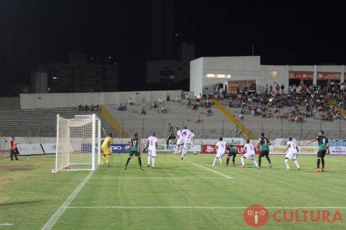Foz empata e Maringá abre vantagem na taça FPF