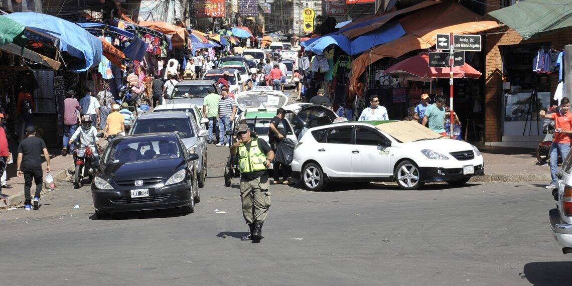 Prefeita de Cidade do Leste afasta agentes de trânsito acusados de cobrar propina de motoristas