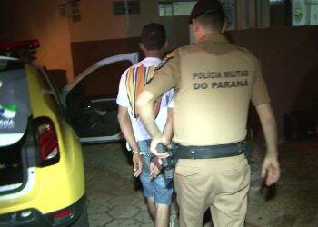 Menor é detido em tentativa de assalto à turista