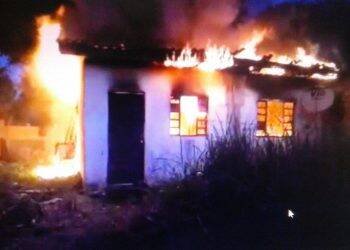 Irmã de Juan Poca morre em incêndio