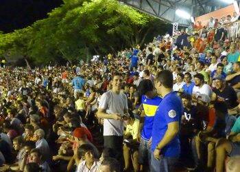 Foz FC define preço de ingressos para jogos no ABC